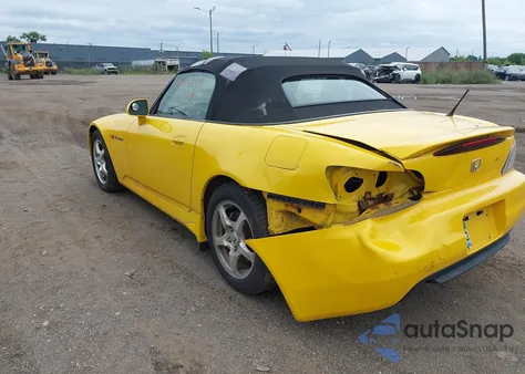 2003 Honda S2000 z USA, uszkodzony, nr VIN JHMAP11443T002326